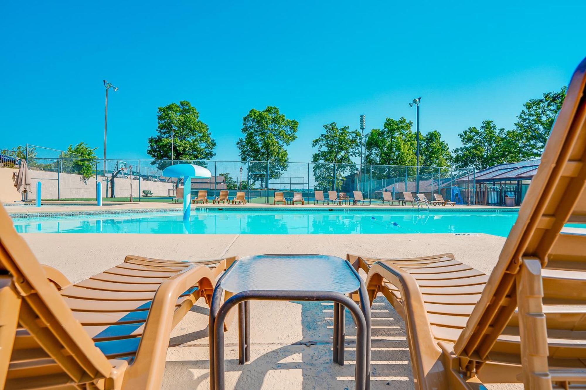Lofty Retreat & Paradise Pointe Branson Buitenkant foto