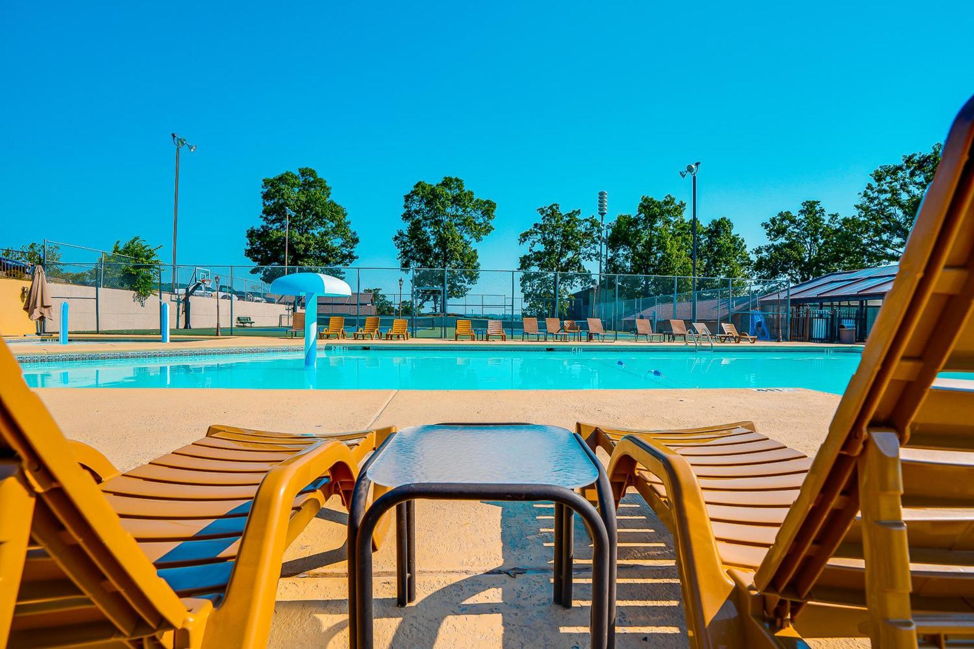 Lofty Retreat & Paradise Pointe Branson Kamer foto